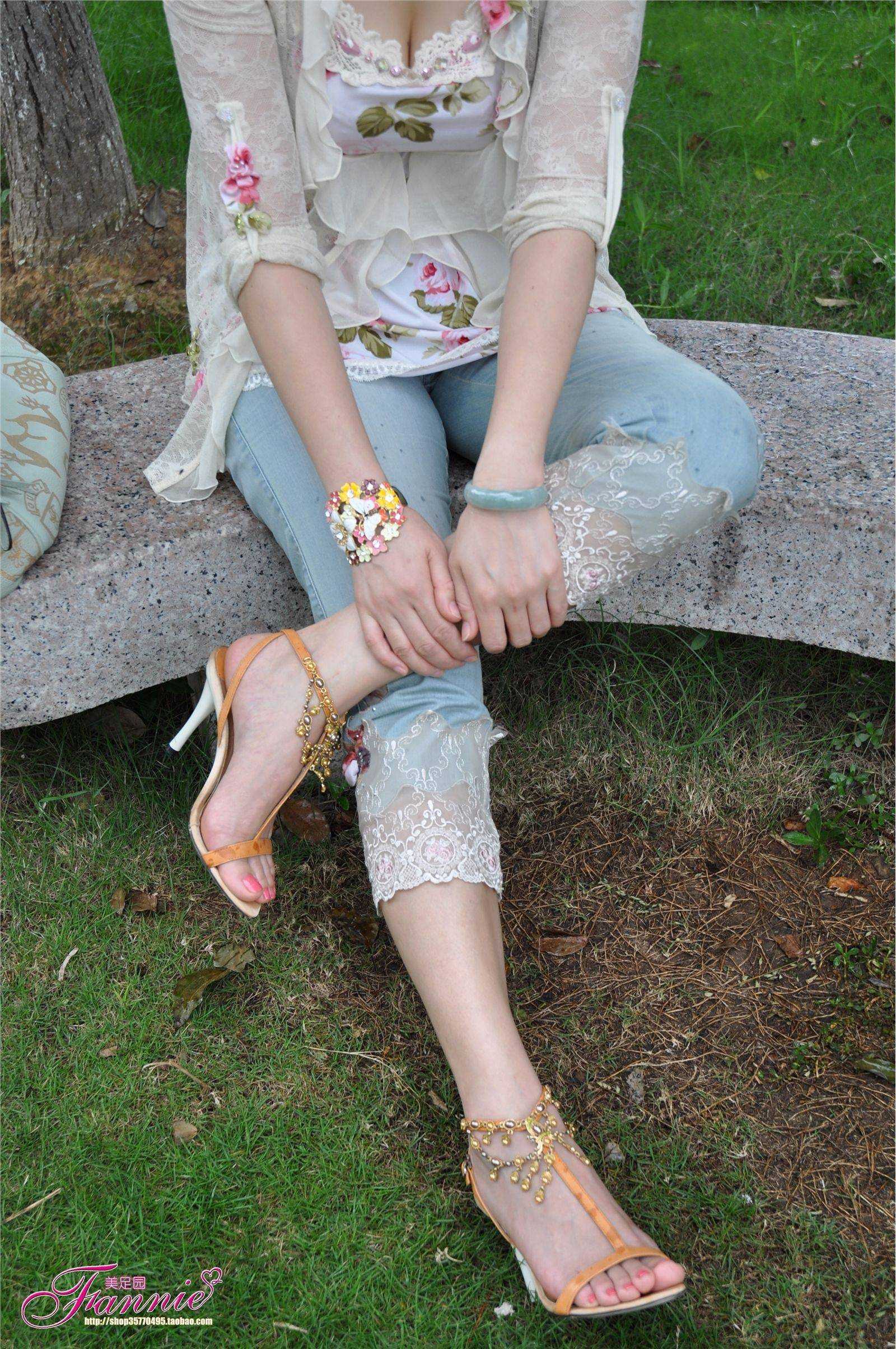 夏日阳光、细雨和微风（4） 芬妮高清丝足